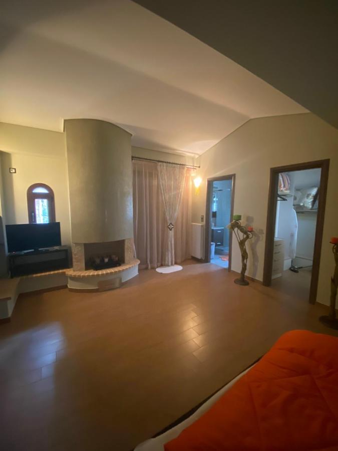 Villa Ria Kalawrita Zewnętrze zdjęcie